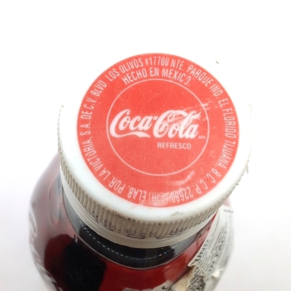 Vintage Coca Cola 2002 FIFA World Cup Korea / Japan Glass Bottle (Still Sealed) - Picture 10 of 11